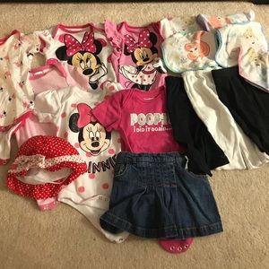 6-9 months baby girl bibs hat shirts skirt capris